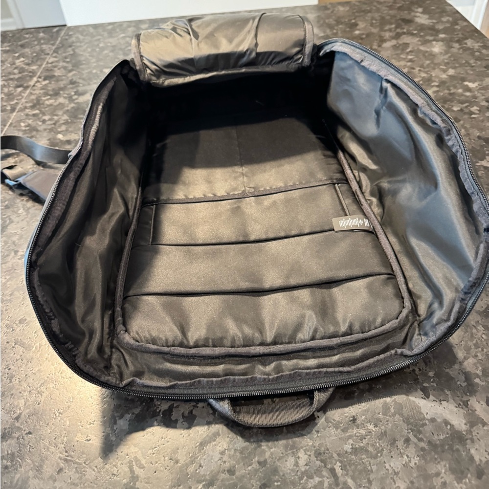 Lululemon backpack - Picture 9 of 10